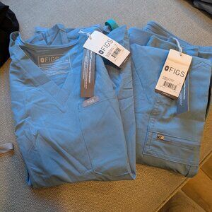 NWT Figs Set Fionlite Cool Blue FREEx - XS Catarina and S Zamora 2.0
